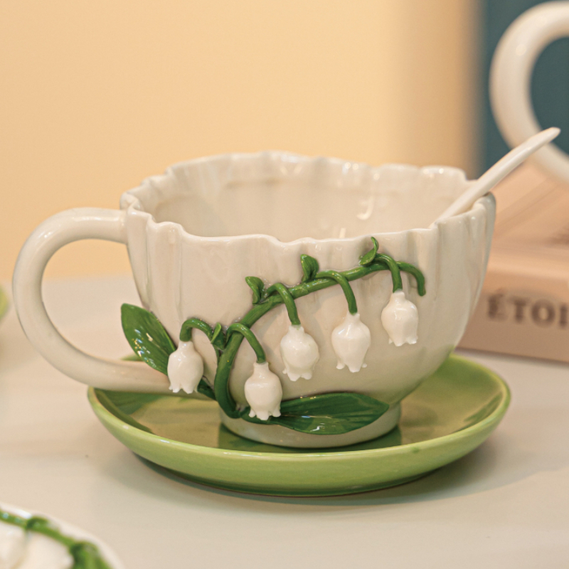 Valley Tea And Coffee - Cute Hand Sculpted Lily of the